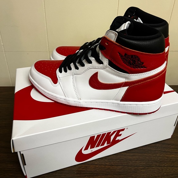 Jordan 1 Heritage OG size 11 - Picture 3 of 6